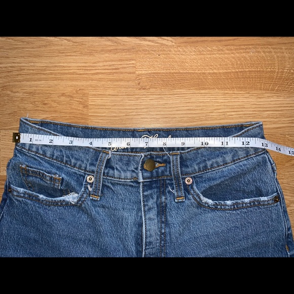 Universal Thread Size 4/27R Mom Jeans - Picture 4 of 8